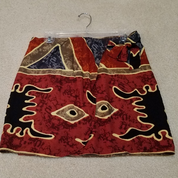 East Winds Trading Company Dresses & Skirts - East Winds Trading Co Wrap Around & Self Tie Mini Skirt Batik-Like Print NWOT